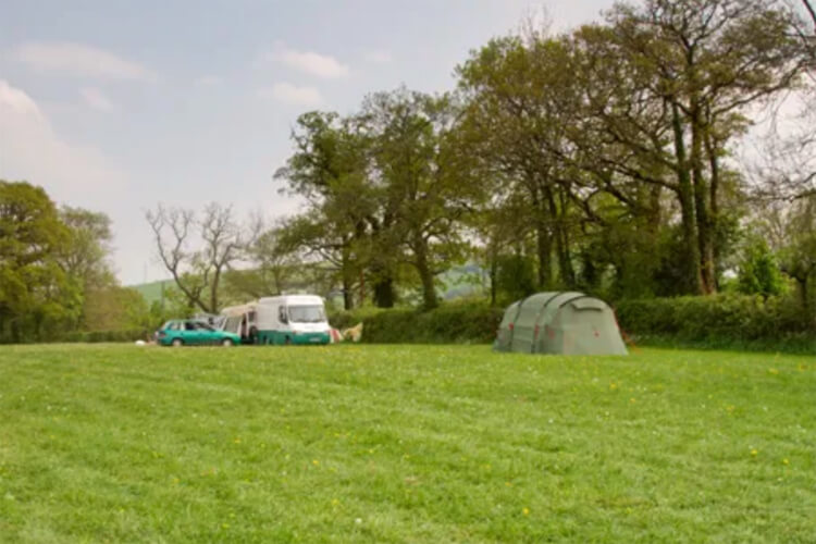 Summerhill Farm Camp Site - Image 2 - UK Tourism Online