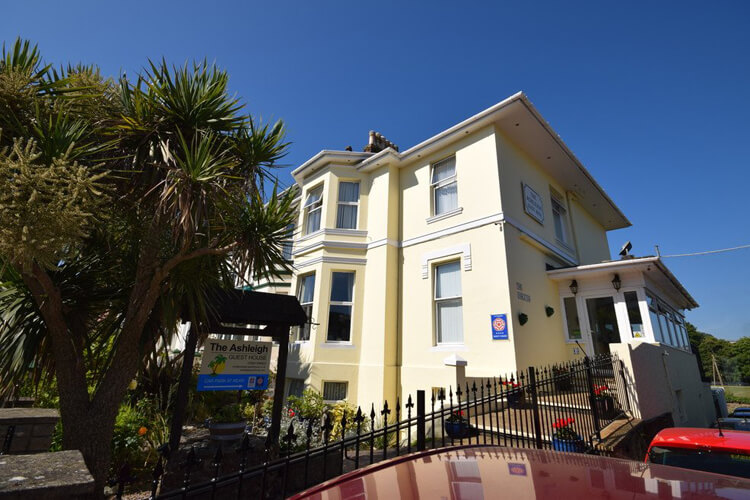 The Ashleigh Guesthouse - Image 1 - UK Tourism Online