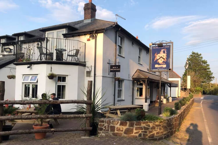 The Bickford Arms - Image 1 - UK Tourism Online