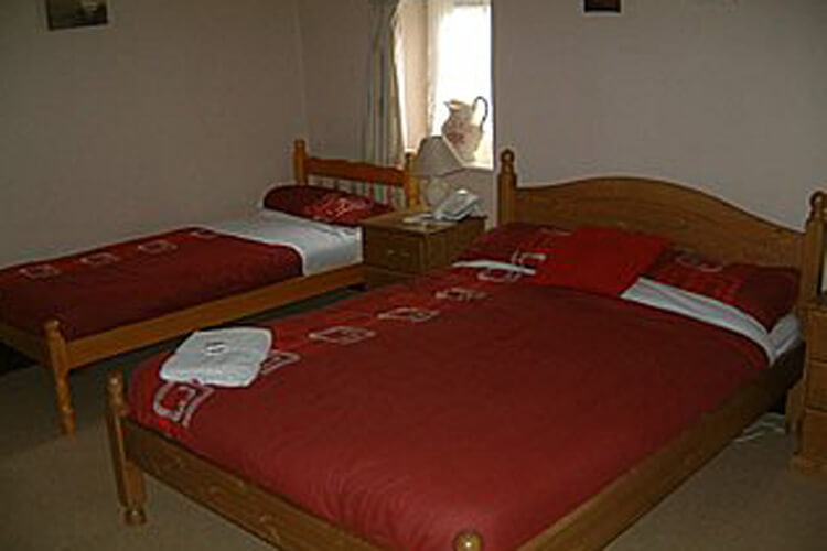 Black Horse Inn - Image 3 - UK Tourism Online