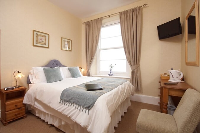 The Collingdale Guest House Thumbnail | Ilfracombe - Devon | UK Tourism Online