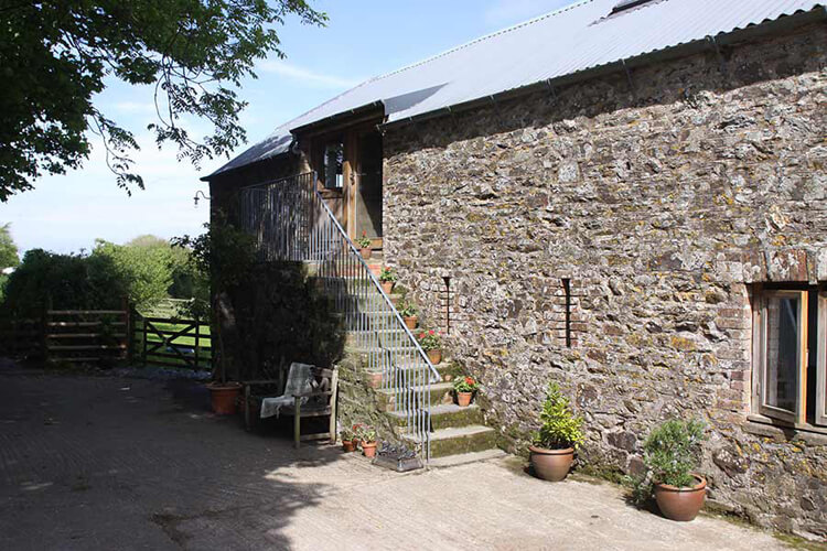 The Granary Bed & Breakfast & Devon Yurt - Image 1 - UK Tourism Online