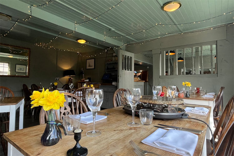The Smugglers Hotel - Image 4 - UK Tourism Online