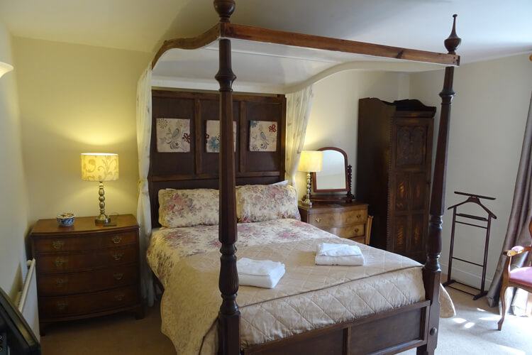 The Staghunters Inn - Image 2 - UK Tourism Online