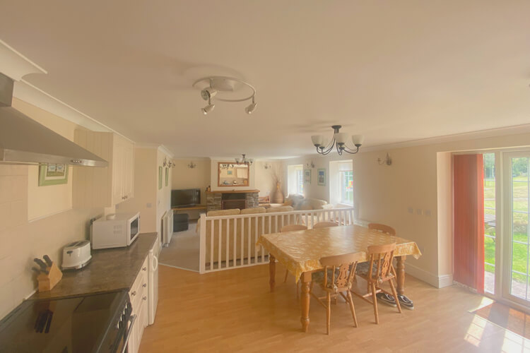 Torridge House Farm Cottages - Image 3 - UK Tourism Online