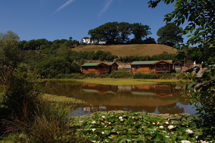 Valley View Lakes and Lodges - Image 1 - UK Tourism Online