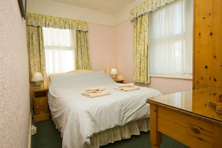 Waters Edge Cottage - Image 4 - UK Tourism Online