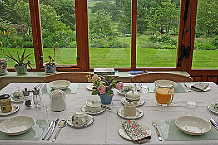 Weirford House - Image 2 - UK Tourism Online
