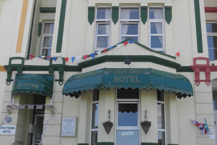 Wulfruna Hotel - Image 1 - UK Tourism Online