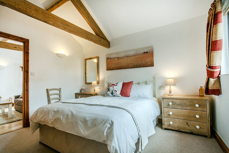 Yeoman's Acre Self Catering Cottages - Image 2 - UK Tourism Online