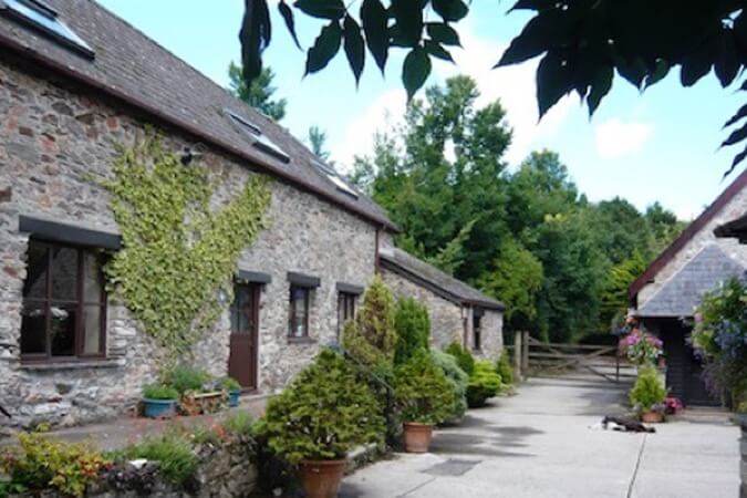Establishment Photo of Oldaport Farm Cottages - UK Tourism Online