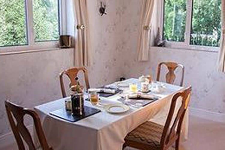 Bassets Bed and Breakfast - Image 5 - UK Tourism Online