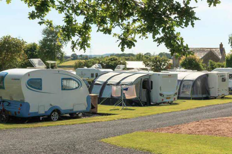 Bingham Grange Touring & Camping Park - Image 3 - UK Tourism Online