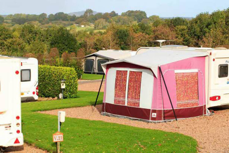 Bingham Grange Touring & Camping Park - Image 4 - UK Tourism Online