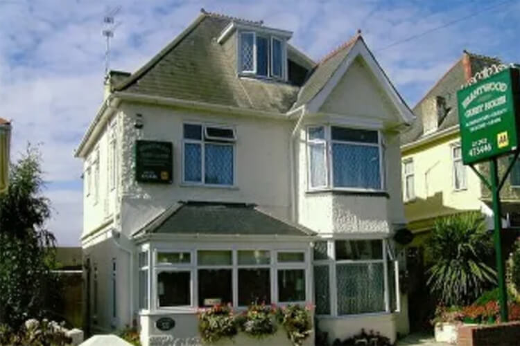 Brantwood Guest House - Image 1 - UK Tourism Online