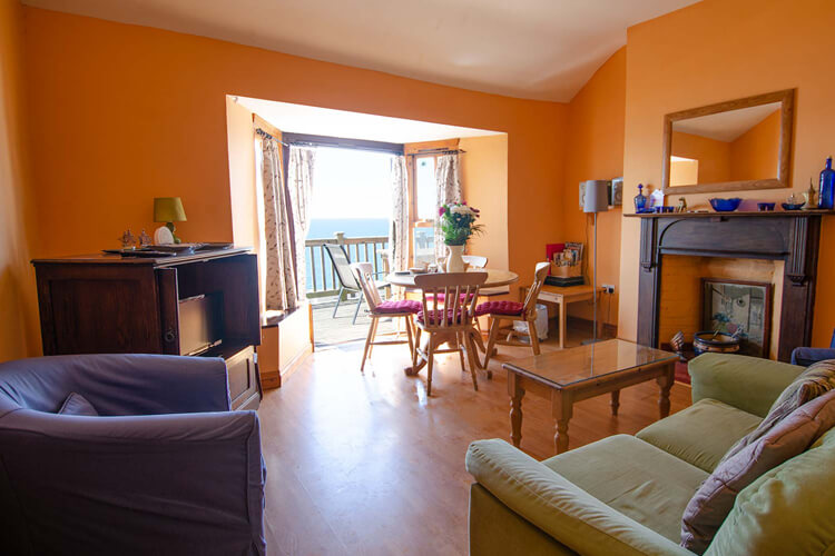 Cogden Cottages - Image 3 - UK Tourism Online