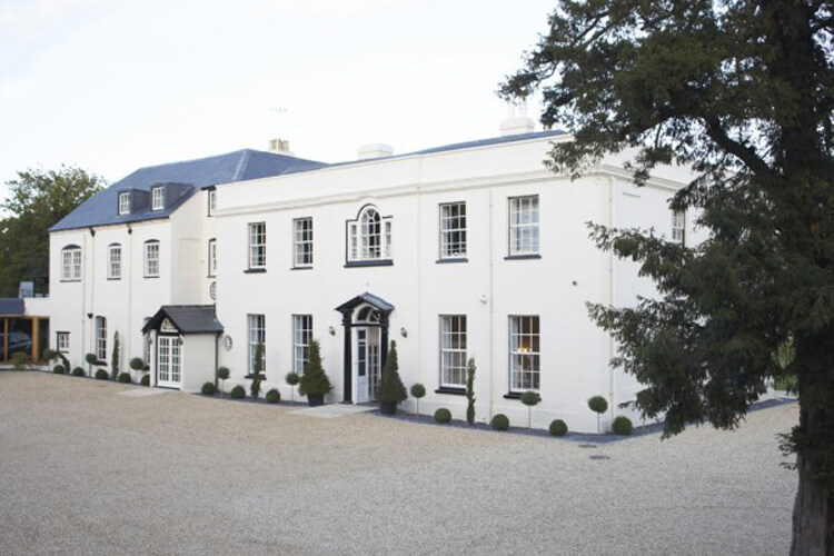 Eastclose Country House Hotel - Image 1 - UK Tourism Online