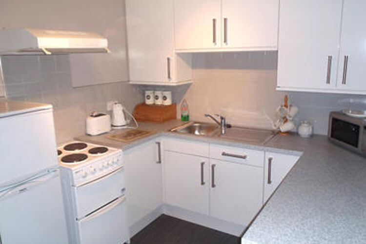 Gables Court Holiday Apartments - Image 2 - UK Tourism Online