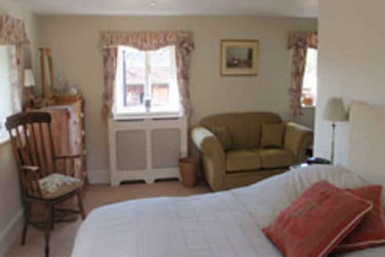 Gorse Farm House - Image 2 - UK Tourism Online