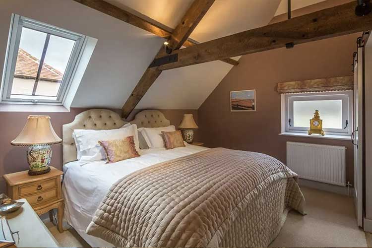 Hammoon Manor - Image 2 - UK Tourism Online