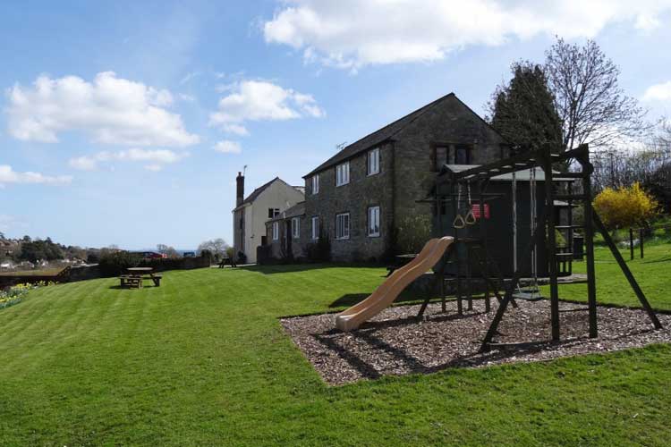 Haye Farm Holidays - Image 1 - UK Tourism Online