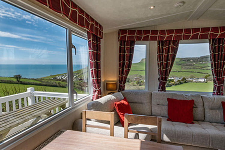 Highlands End Holiday Park - Image 2 - UK Tourism Online