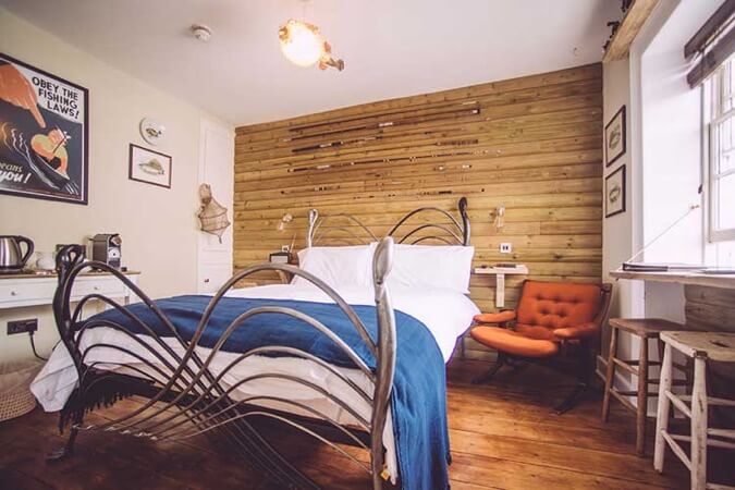 Hix Townhouse Thumbnail | Lyme Regis - Dorset | UK Tourism Online