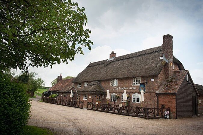 The Langton Arms Thumbnail | Blandford Forum - Dorset | UK Tourism Online