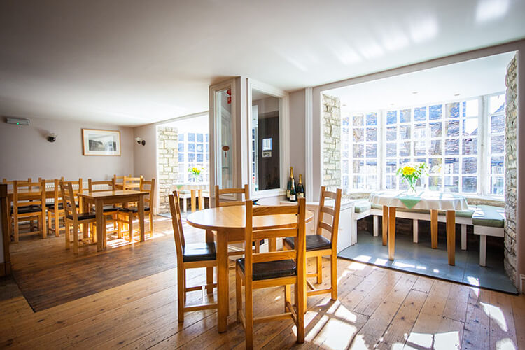 Olivers Of Corfe Castle - Image 5 - UK Tourism Online