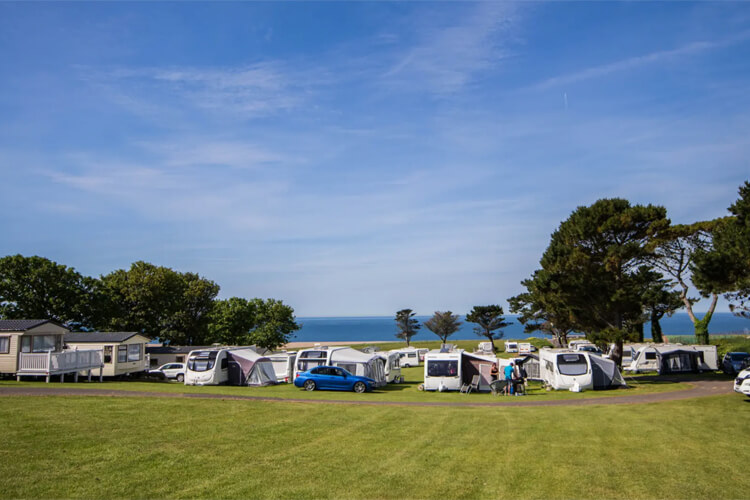 Pebble Bank Holiday Park - Image 2 - UK Tourism Online