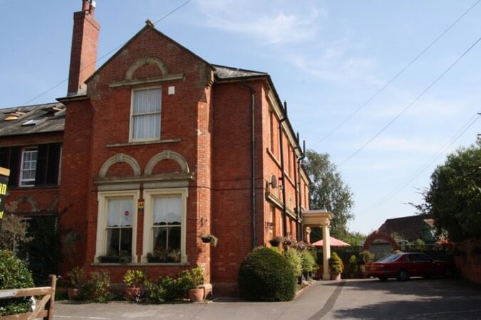 Portman Lodge Thumbnail | Blandford Forum - Dorset | UK Tourism Online