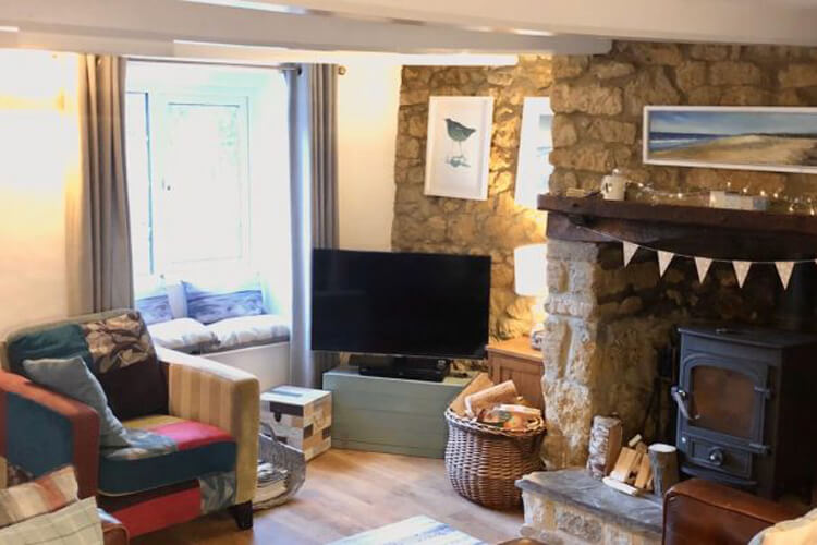 Pound Cottage - Image 2 - UK Tourism Online