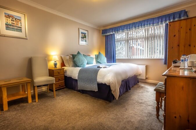 Rosscourt Guest Accomodation Thumbnail | Bournemouth - Dorset | UK Tourism Online