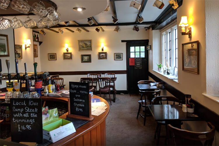 Swan Inn - Image 2 - UK Tourism Online