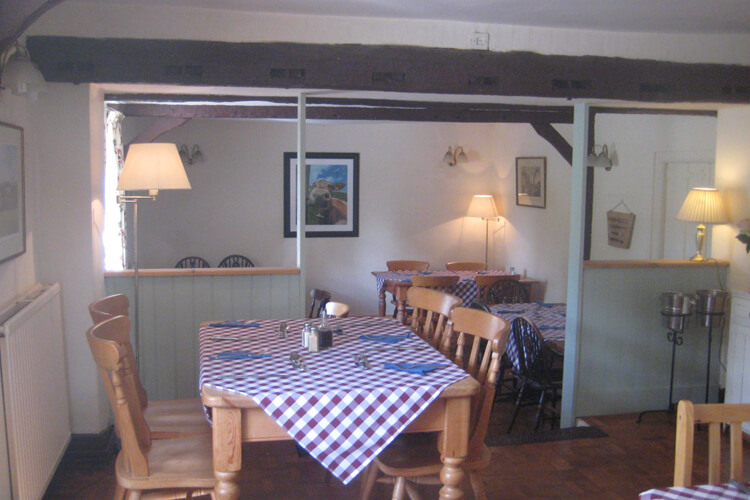 The Benett Arms - Image 4 - UK Tourism Online