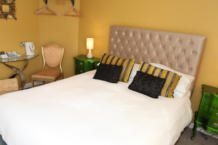Thirtyfive Bed and Breakfast - Image 3 - UK Tourism Online