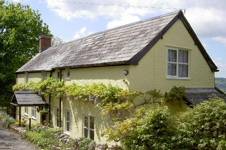 Wisteria Cottage - Image 1 - UK Tourism Online