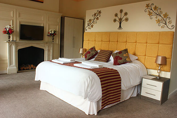 Eighty One The Prom Hotel - Image 2 - UK Tourism Online