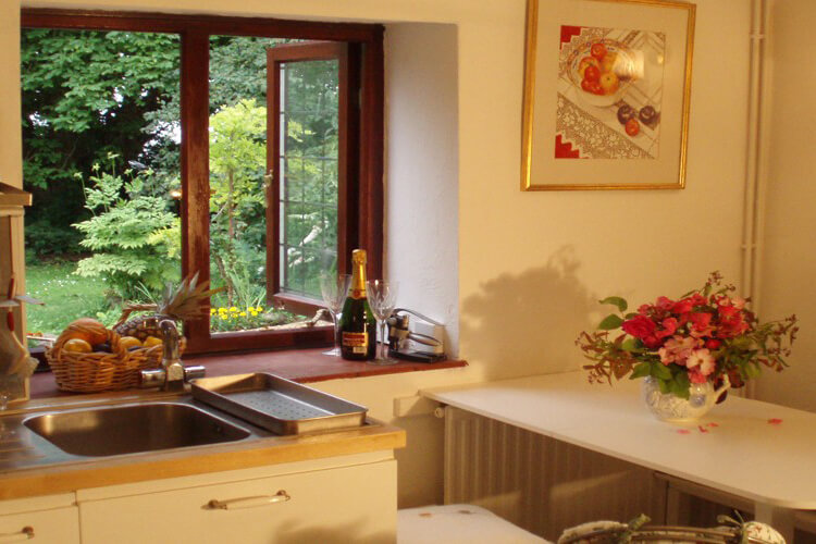 Badgers End Cottage - Image 3 - UK Tourism Online