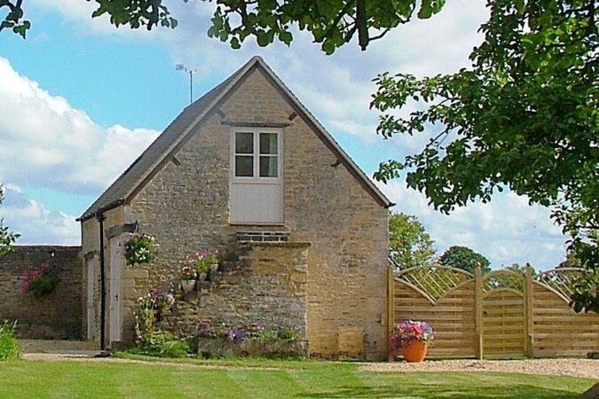 Church Farm Holidays Thumbnail | Cirencester - Gloucestershire | UK Tourism Online