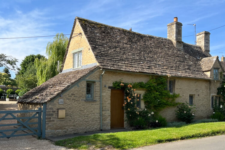 Cull Cottage and The Chestnuts - Image 1 - UK Tourism Online