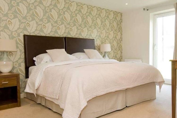 Detmore House - Image 2 - UK Tourism Online