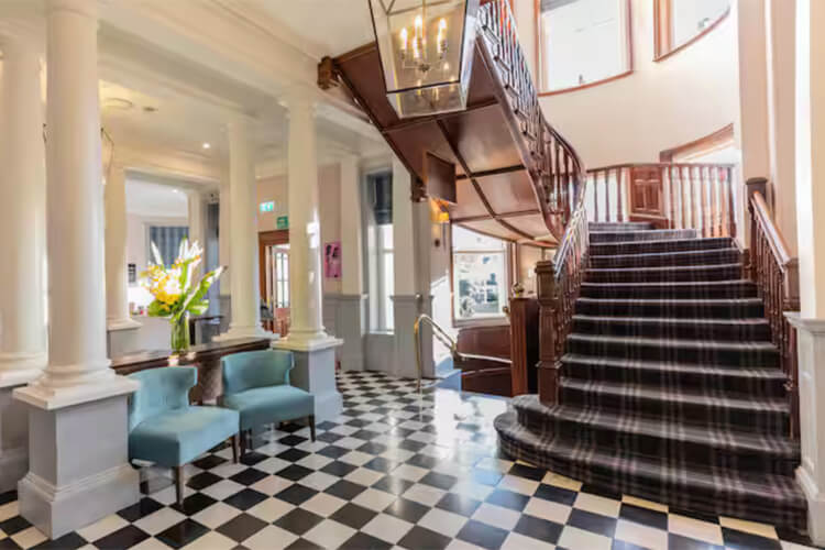 Double Tree by Hilton Cheltenham - Image 2 - UK Tourism Online
