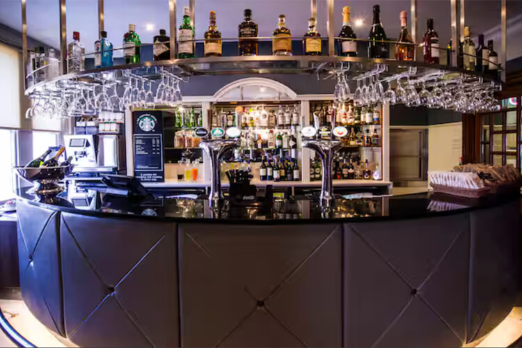 Double Tree by Hilton Cheltenham - Image 4 - UK Tourism Online