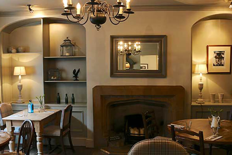 Falcon Inn Painswick - Image 4 - UK Tourism Online