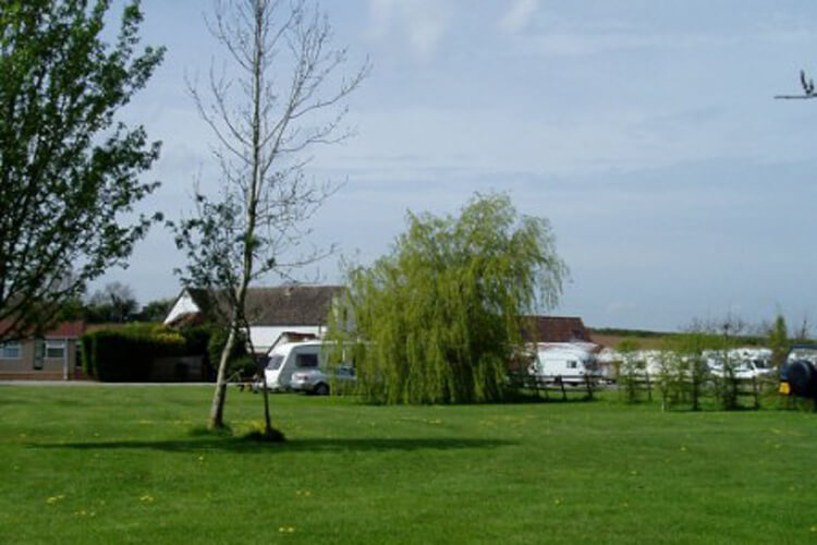 Hogsdown Farm Caravan and Camping Park - Image 2 - UK Tourism Online