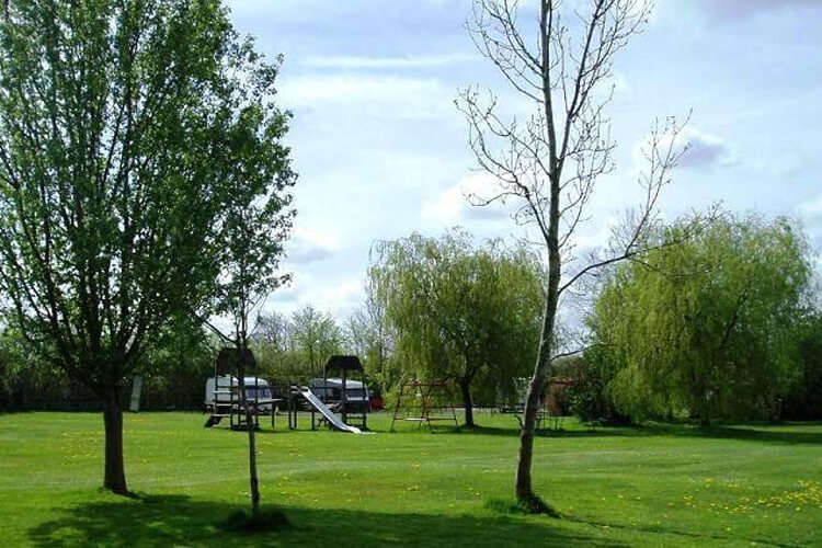 Hogsdown Farm Caravan and Camping Park - Image 3 - UK Tourism Online