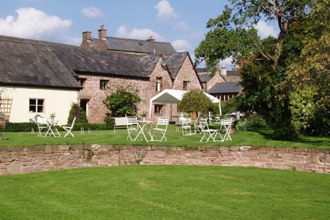 Legg Barn Thumbnail | Blakeney - Gloucestershire | UK Tourism Online