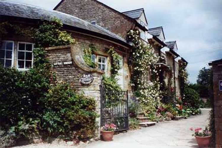 Little Broom B&B - Image 1 - UK Tourism Online