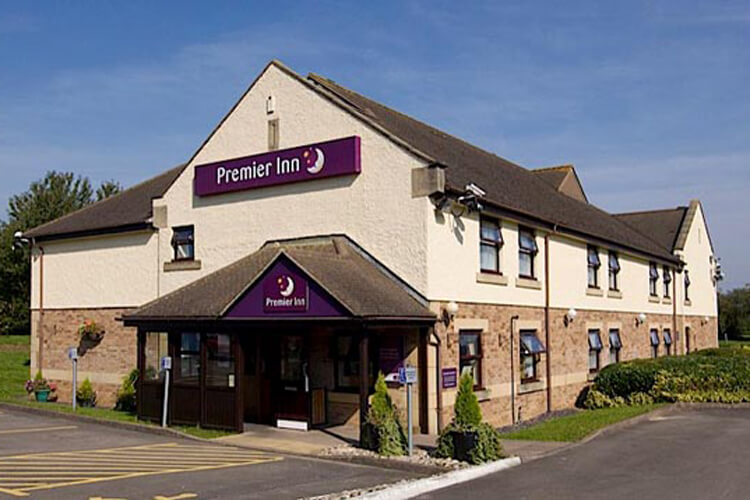 Little Witcombe Hotel - Premier Inn - Image 1 - UK Tourism Online